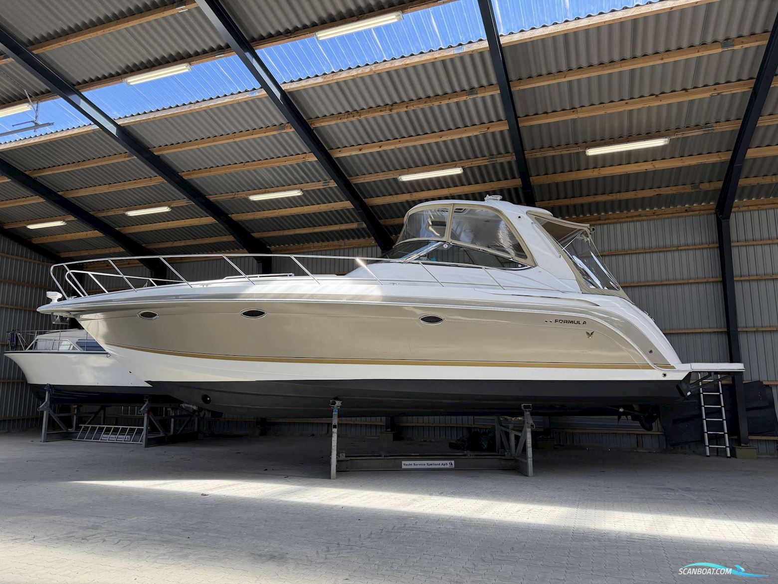 Formula 40 Performance Cruiser Motorbåd 2004, med 2 x Yanmar 6LY2A-STP motor, Danmark