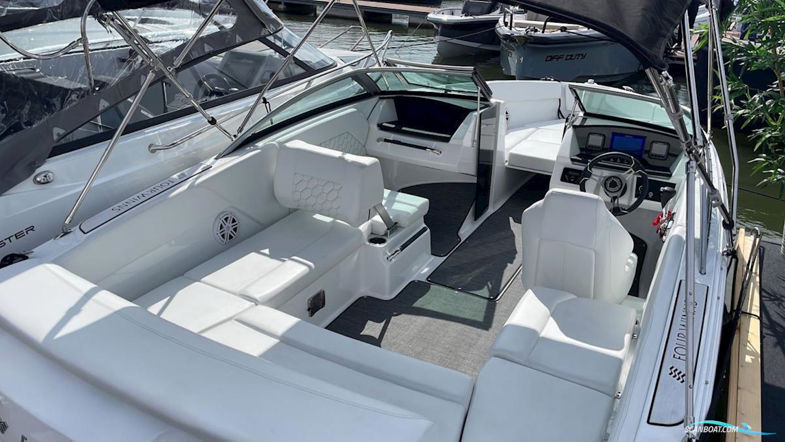 Four Winns  H1 OUTBOARD 21ft