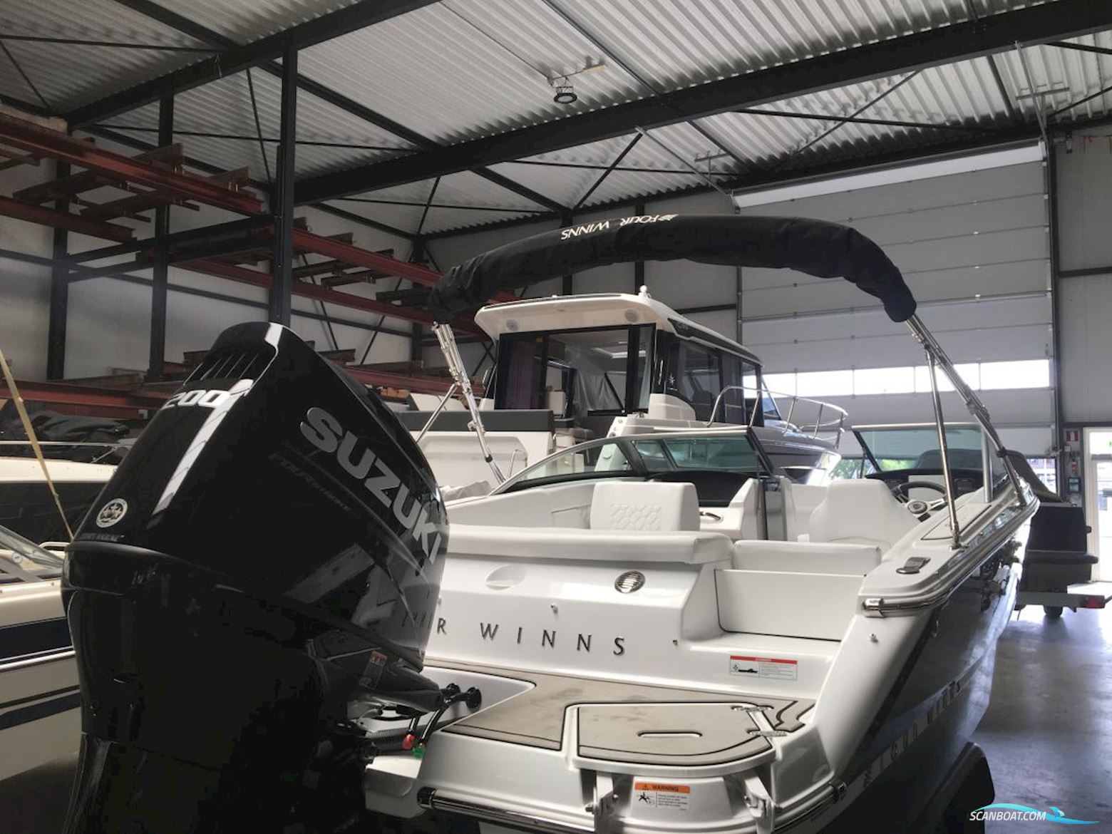 Four Winns  H1 OUTBOARD 21ft