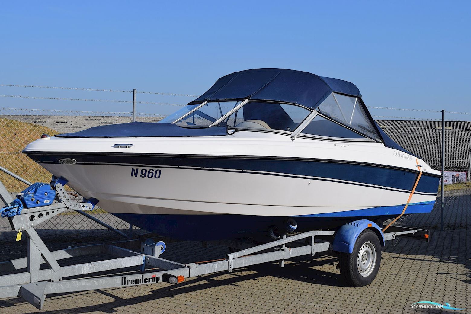 Four Winns 170 LE Horizon – NEDSAT Motorbåd 2005, med Volvo Penta  motor, Danmark