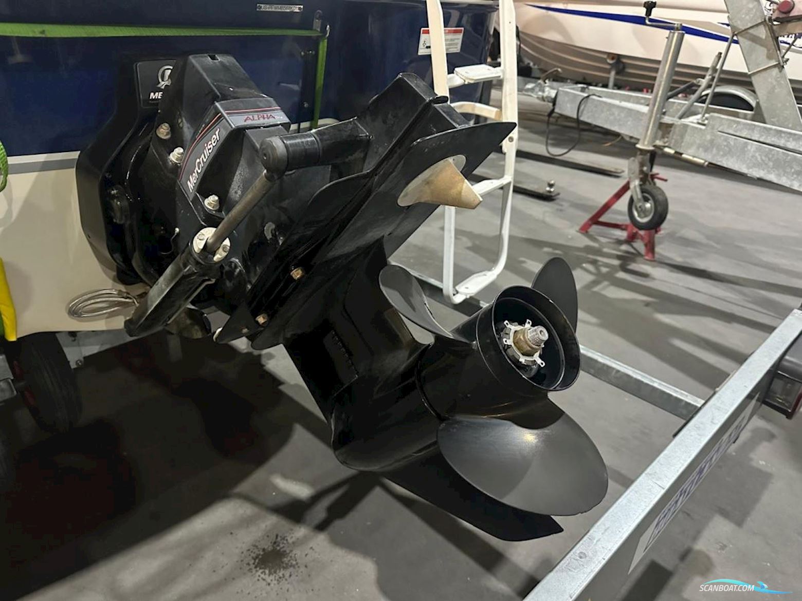 Four Winns 180 LE Bowrider