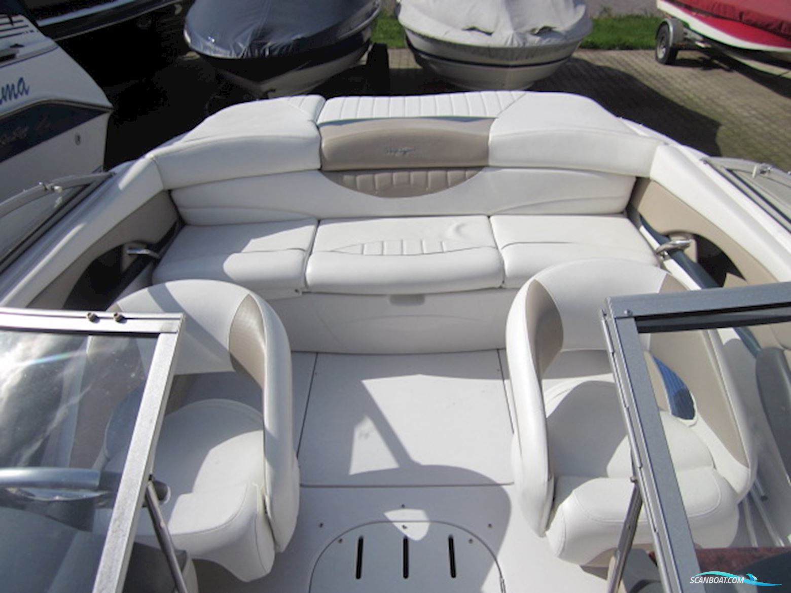 Four Winns 200 Horizon Bowrider