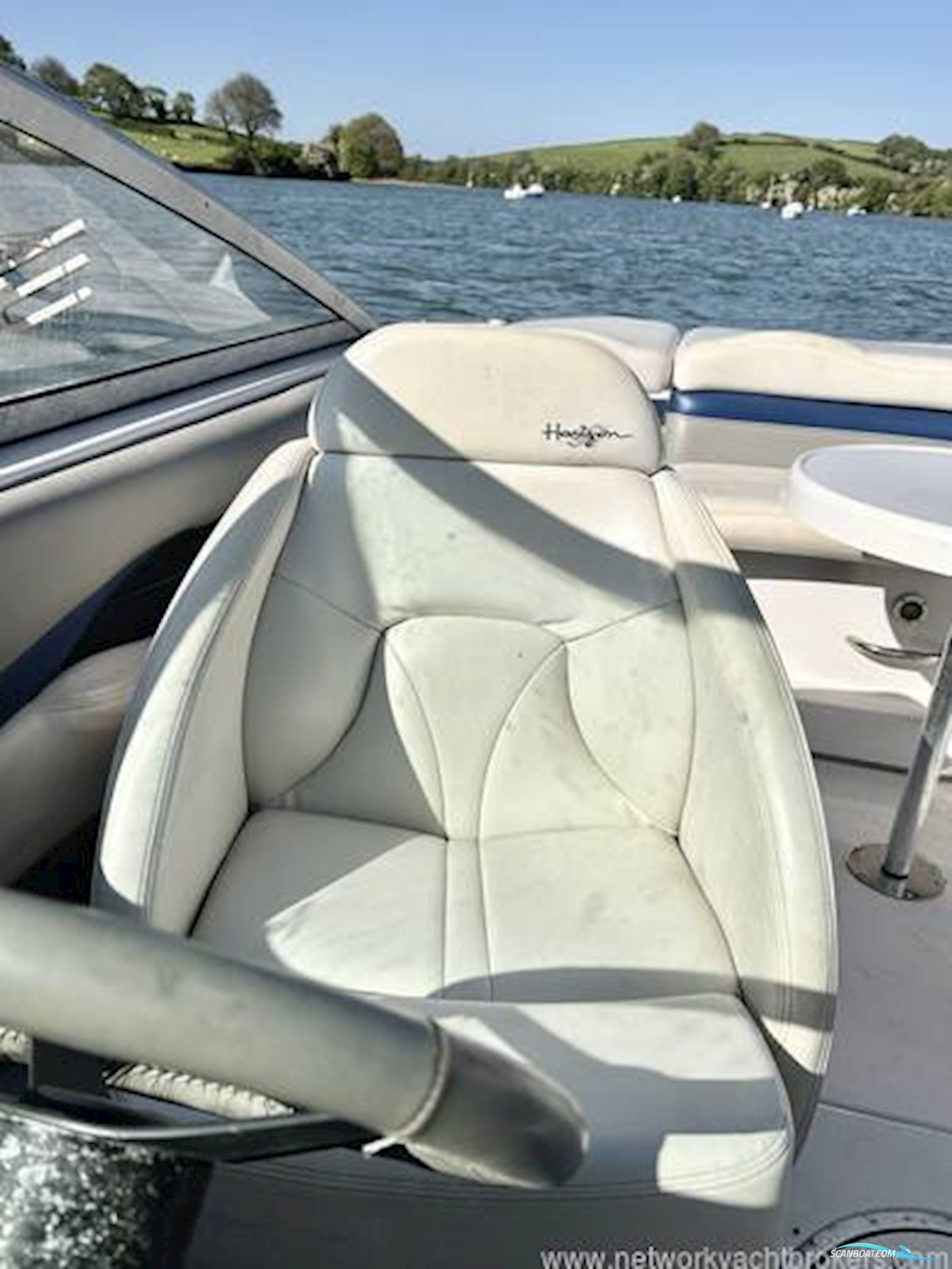 Four Winns 210 Horizon