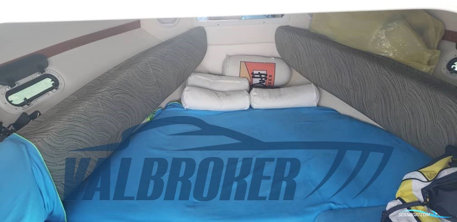 Four Winns 245 SUNDOWNER