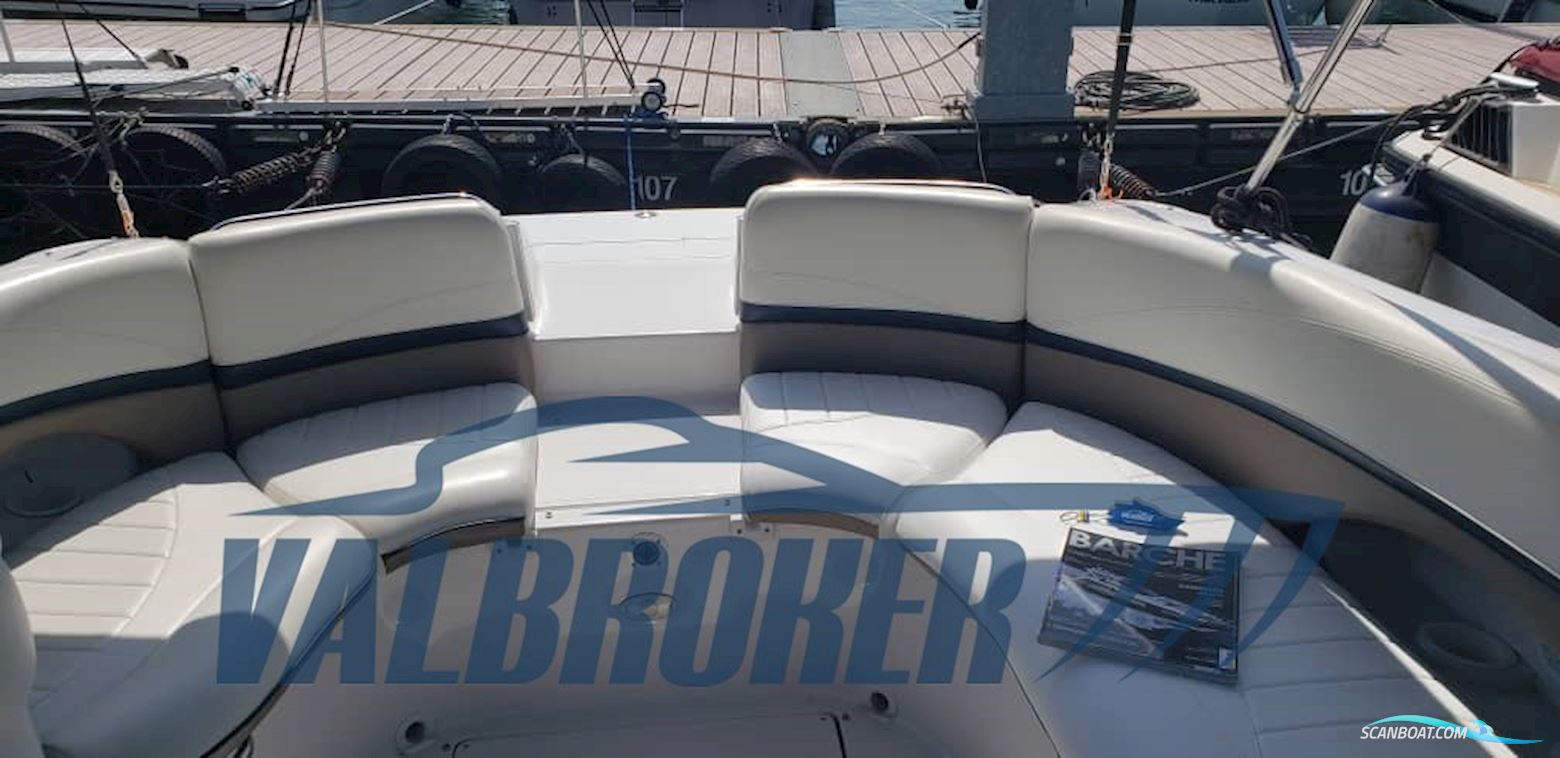 Four Winns 245 SUNDOWNER