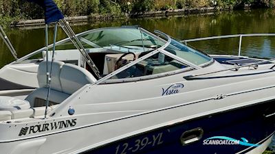 Four Winns 248 Vista Motorbåd 2005, med Volvo Penta 5.0 motor, Holland