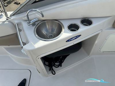 Four Winns 258 Vista Motorbåd 2005, med Volvo Penta 5.7 motor, Holland
