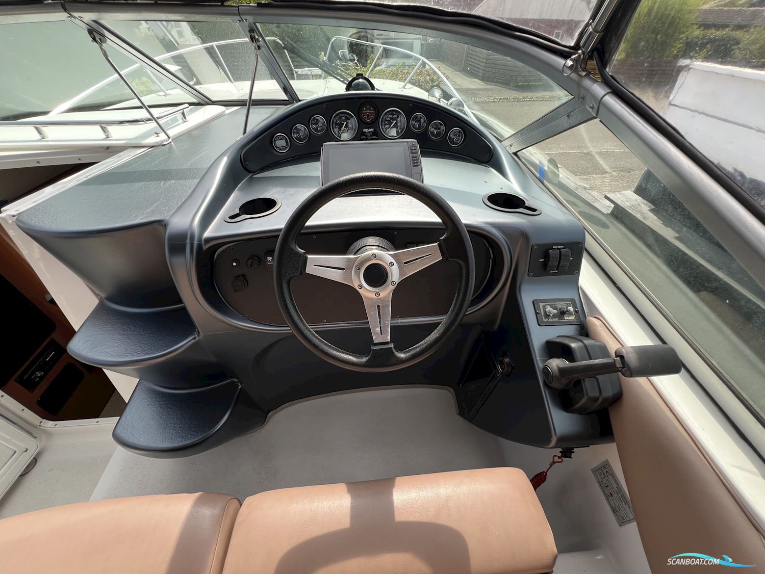 Four Winns 268 Vista