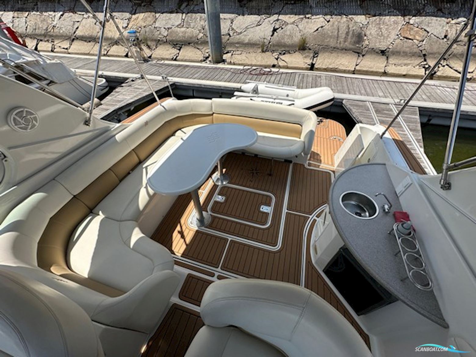 Four Winns 378 Vista – Ralph Lauren Limited Edition