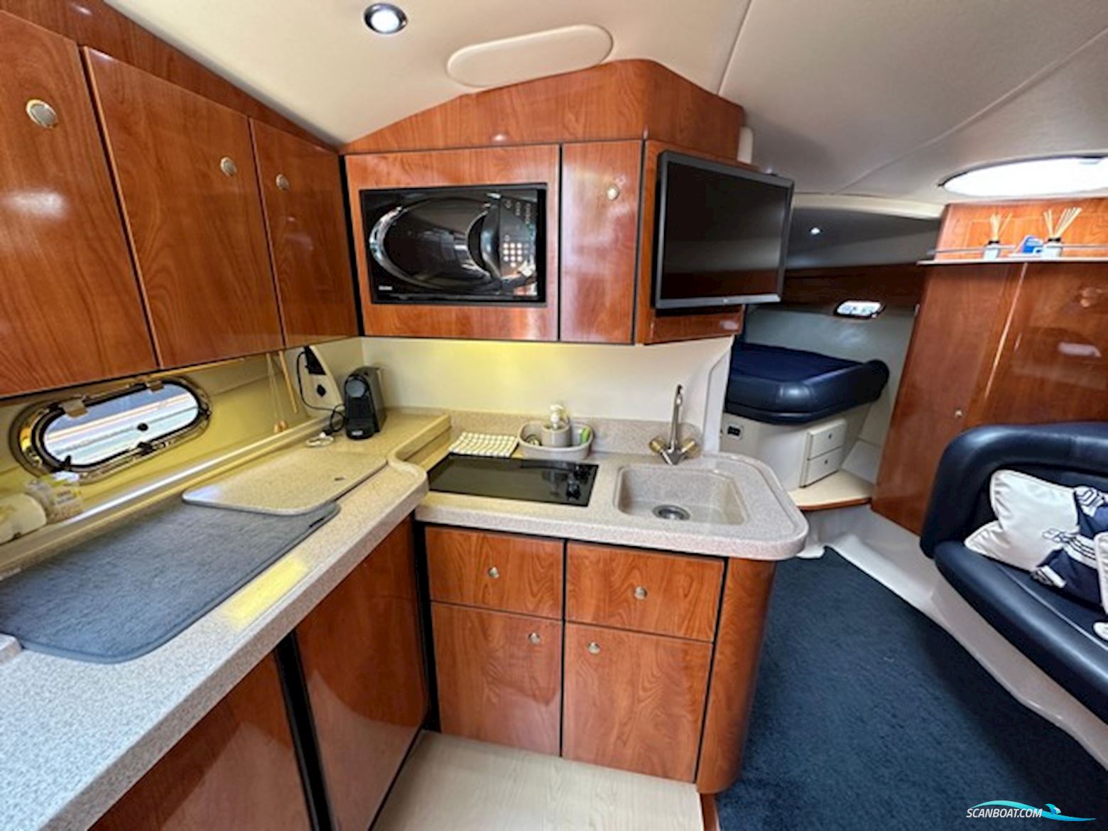 Four Winns 378 Vista – Ralph Lauren Limited Edition