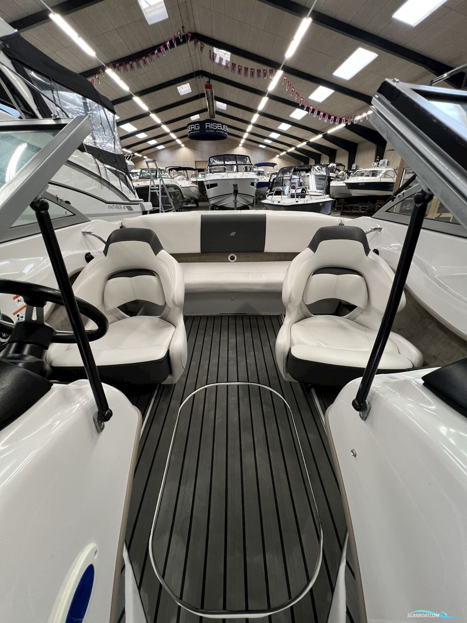 Four Winns H180 – 2008-model med Mercury MerCruiser 3.0 TKS