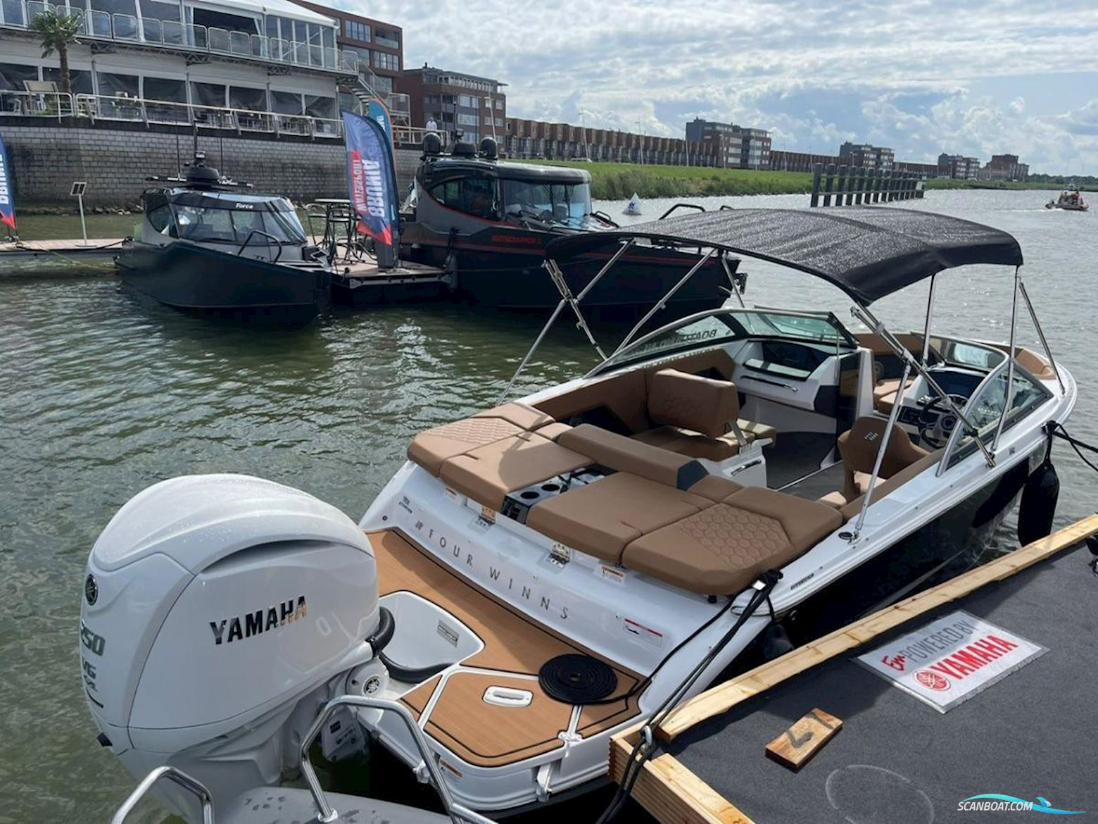 Four Winns H2 Outboard