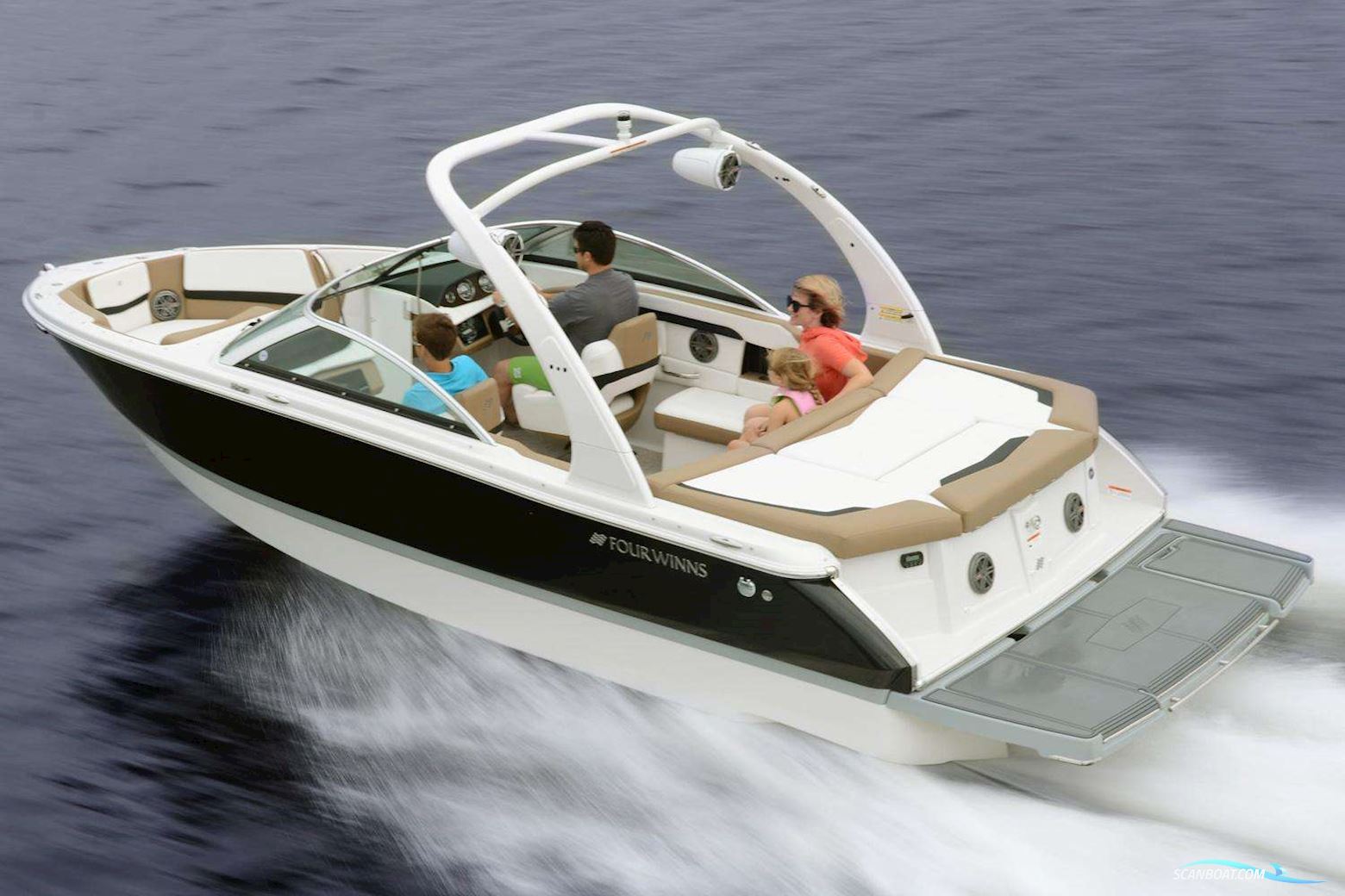 Four Winns H230 Motorbåd 2016, med Mercruiser motor, Spanien