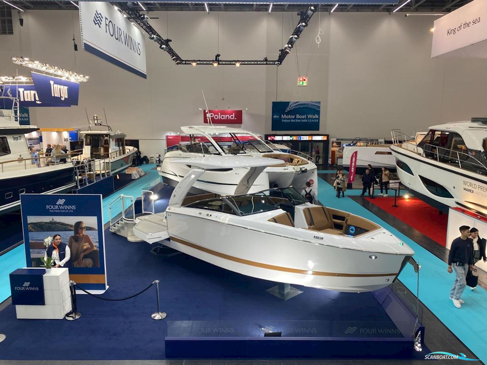 Four Winns H9 Bowrider