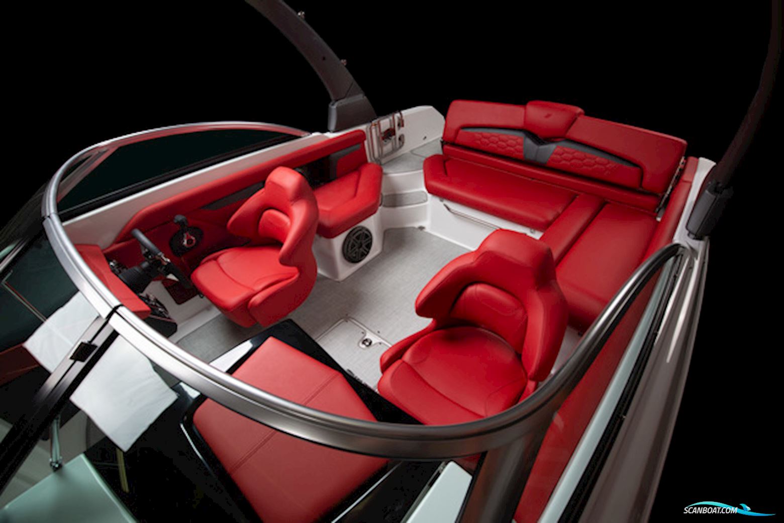 Four Winns HD3 OB Motorbåd 2025, med Mercury motor, Danmark