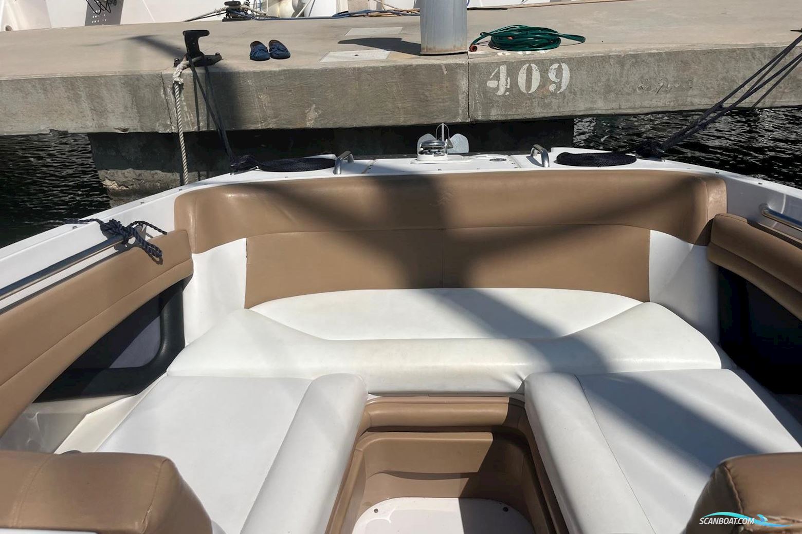 Four Winns SL262