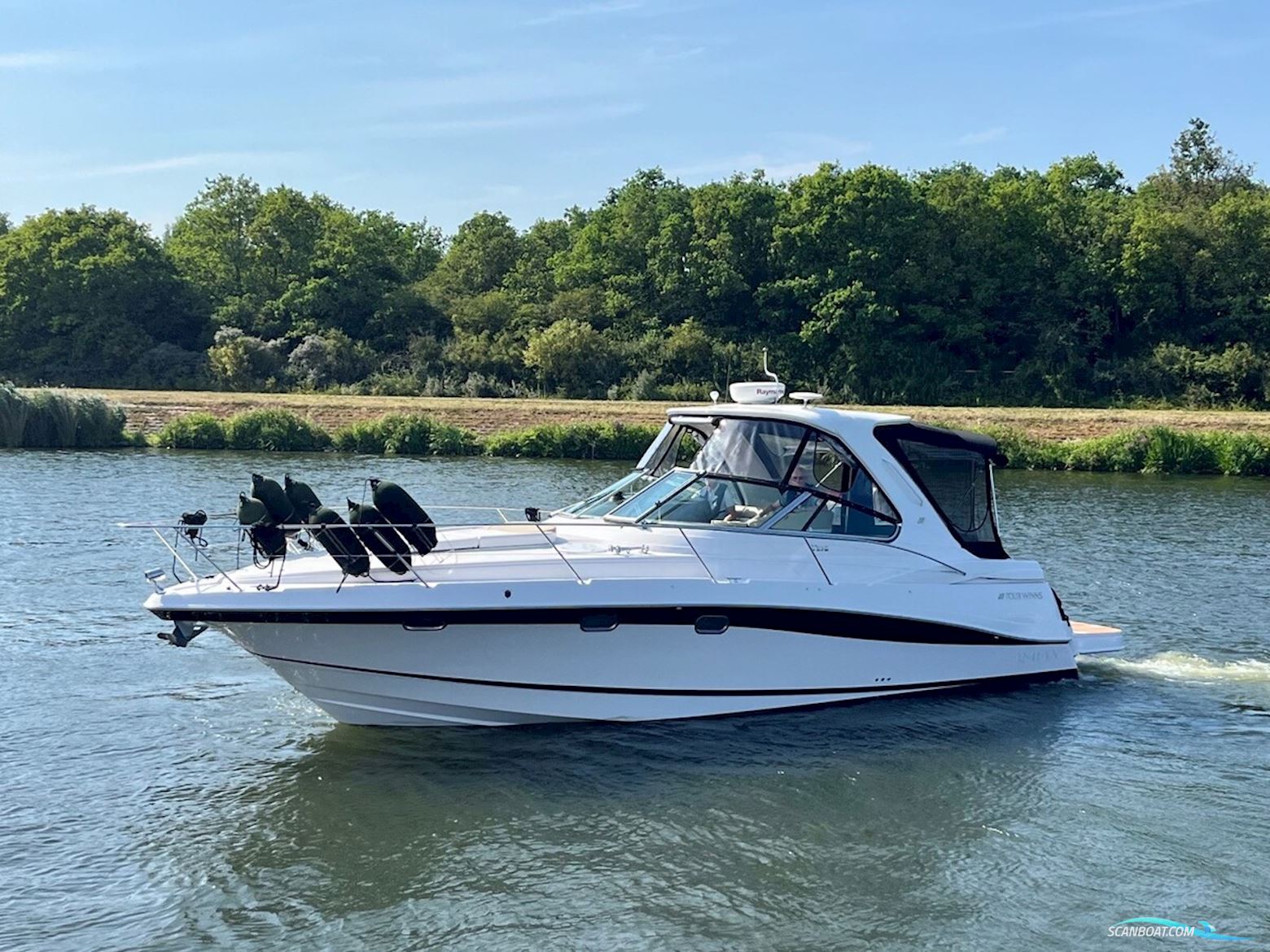 Four Winns V378 (Vista)