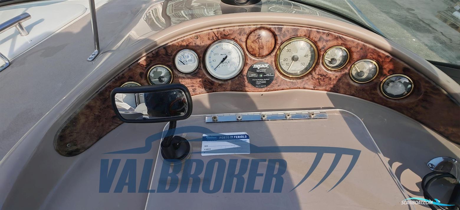 Four Winns Vista 248