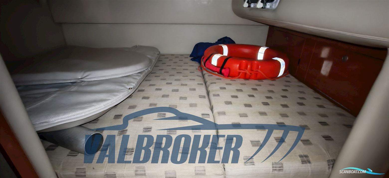 Four Winns Vista 248