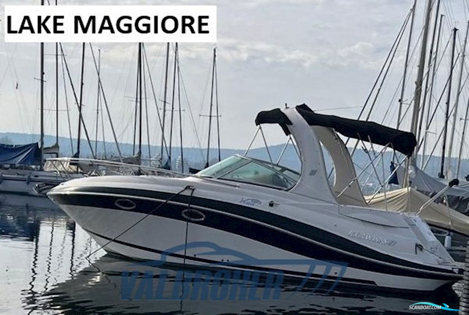 Four Winns Vista 278 Motorbåd 2006, med Volvo Penta 5.7 Gi motor, Italien