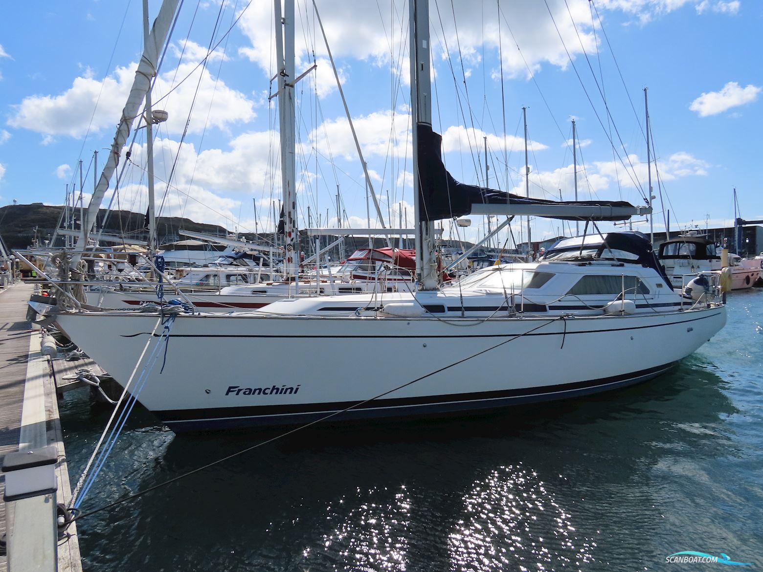 Franchini 43L Decksaloon Motorbåd 2001, med Yanmar motor, England