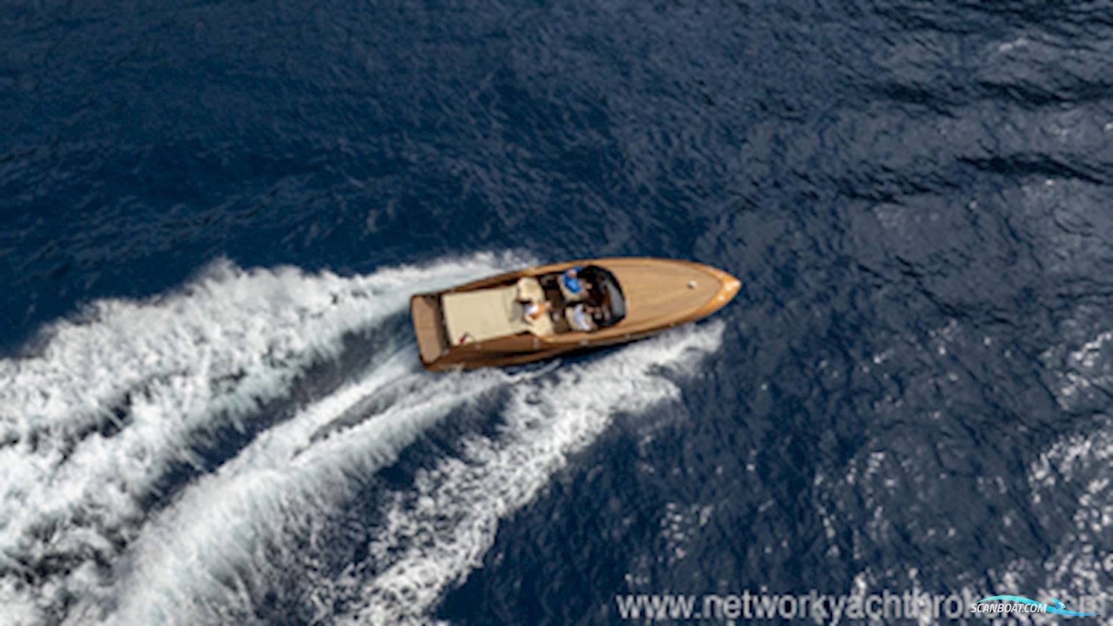 Frauscher 858  Fantom