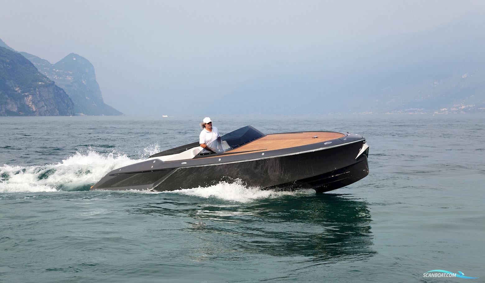 Frauscher 858 Fantom 2015 Motorbåd 2015, med Mercruiser Mag Big Block V8 motor, Danmark