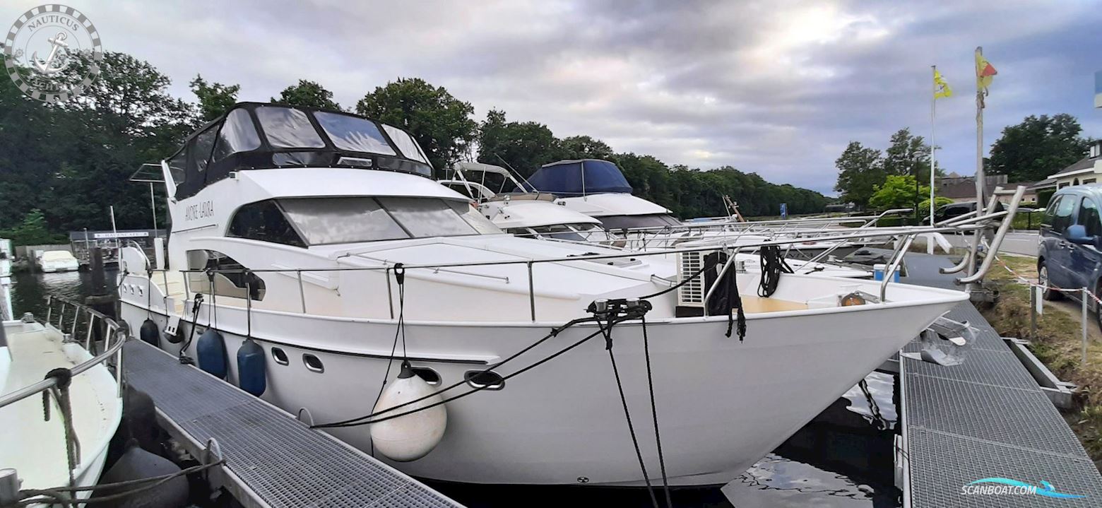 Funcraft 1500 Flybridge