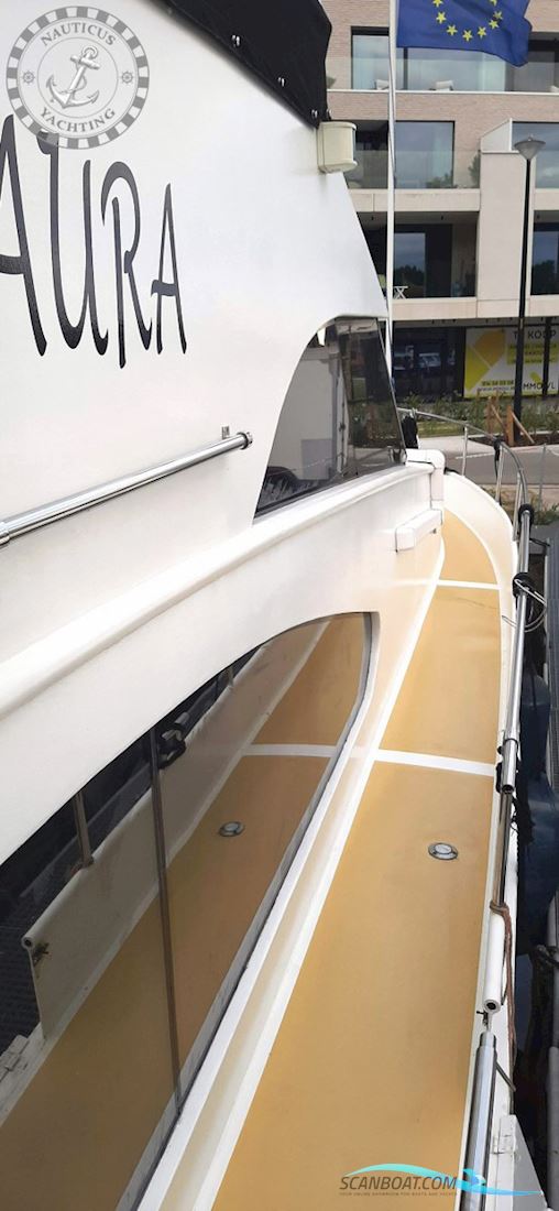 Funcraft 1500 Flybridge