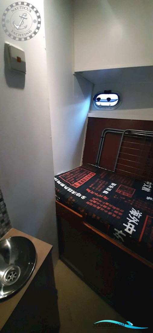 Funcraft 1500 Flybridge