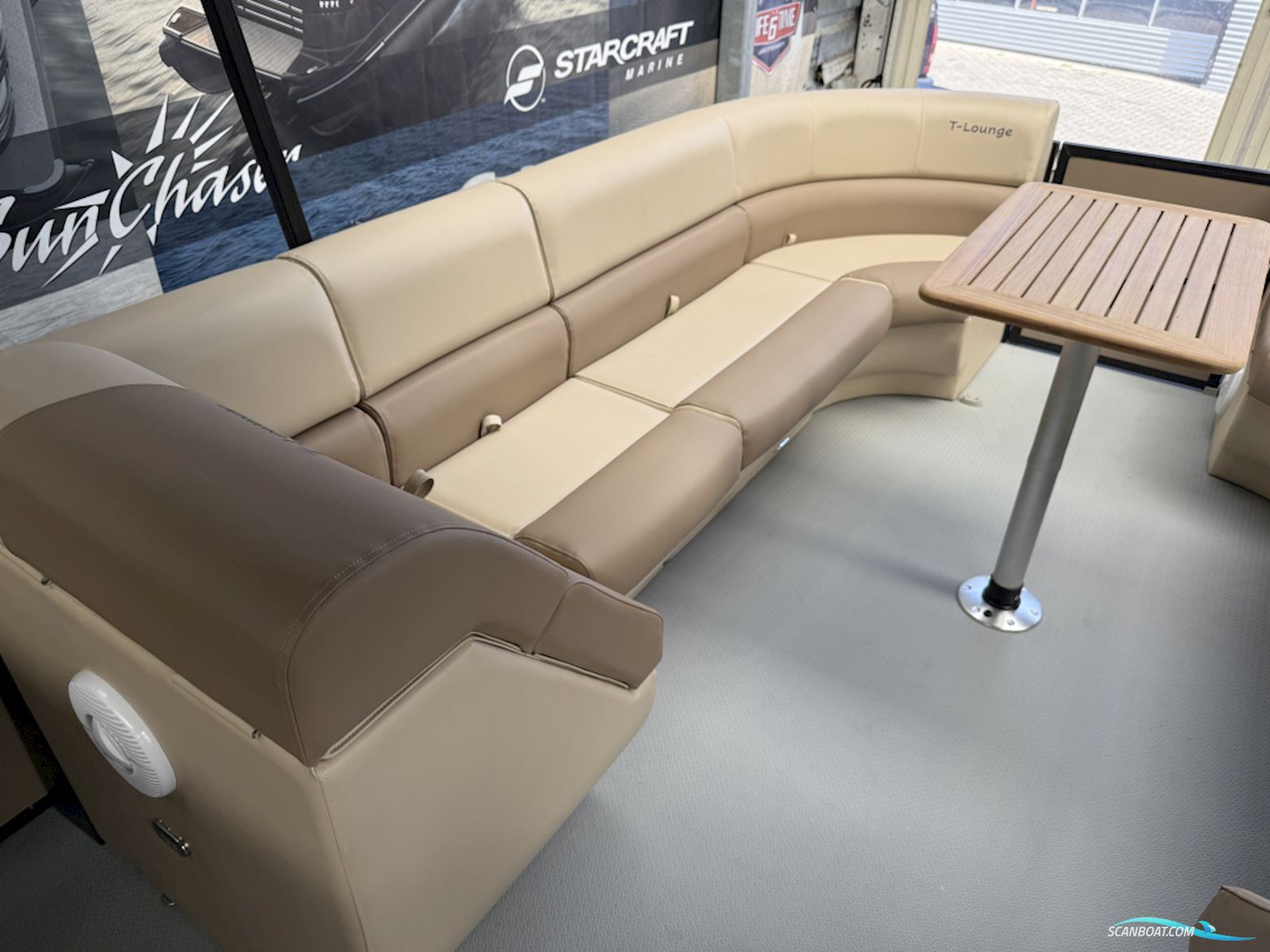 Funcruiser Pontoon 650 - NIEUW