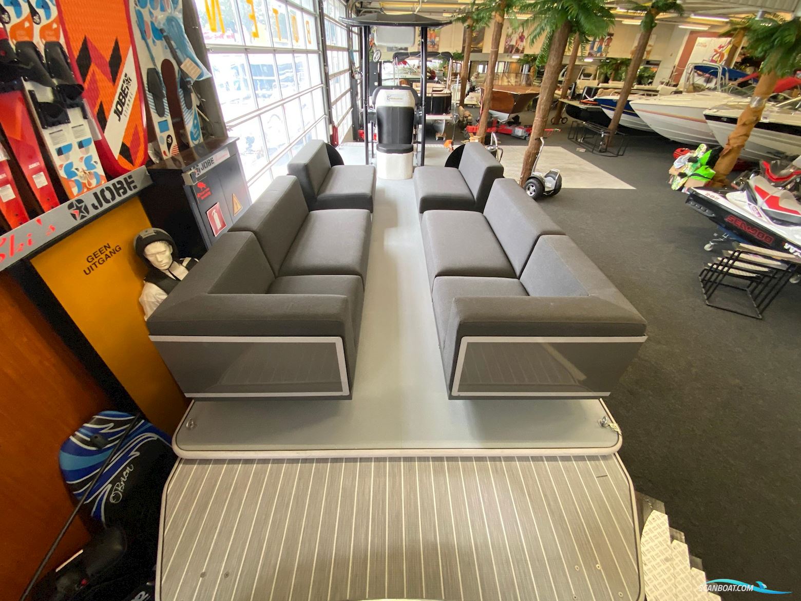 Funcruiser Pontoon 850 - NIEUW