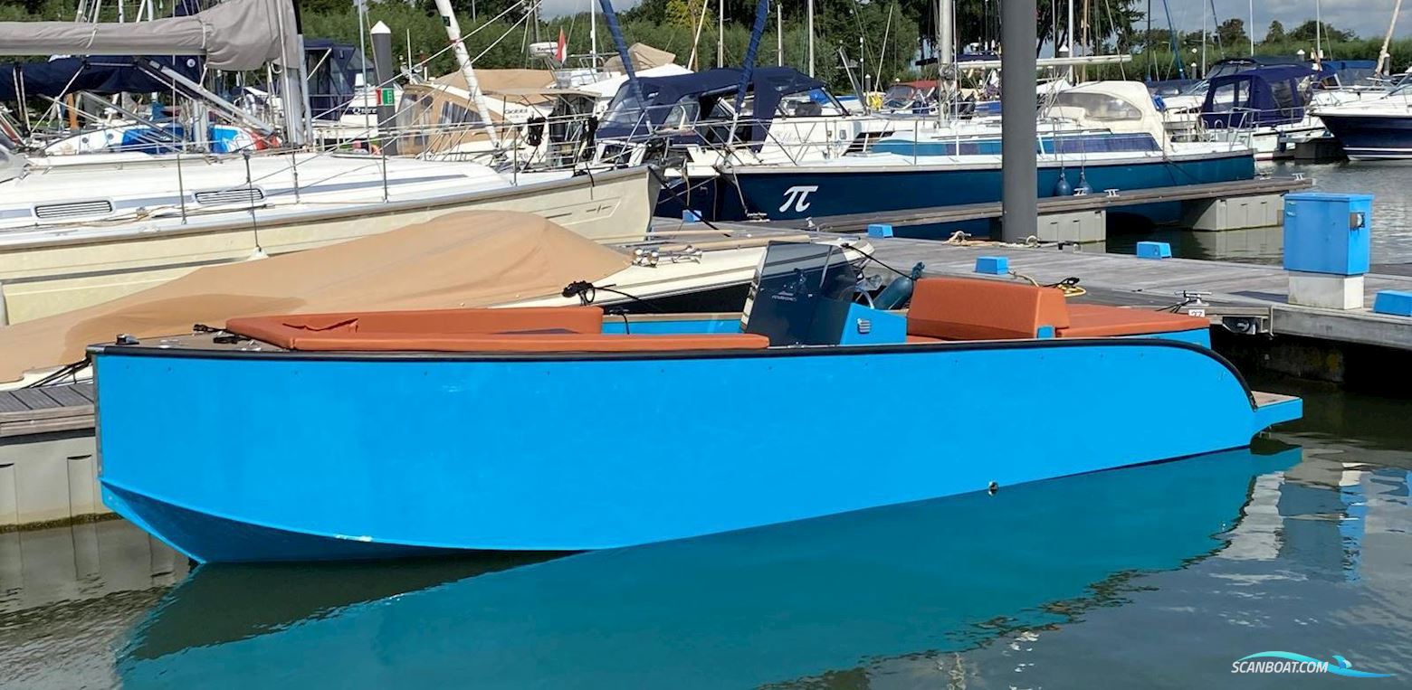 Futuro ZX-20L Tender Motorbåd 2023, med Mercruiser 4.5 motor, Holland