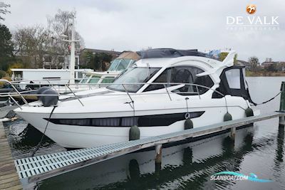 Galeon 300 Fly Motorbåd 2021, med Mercrusier 3,0L motor, Tyskland