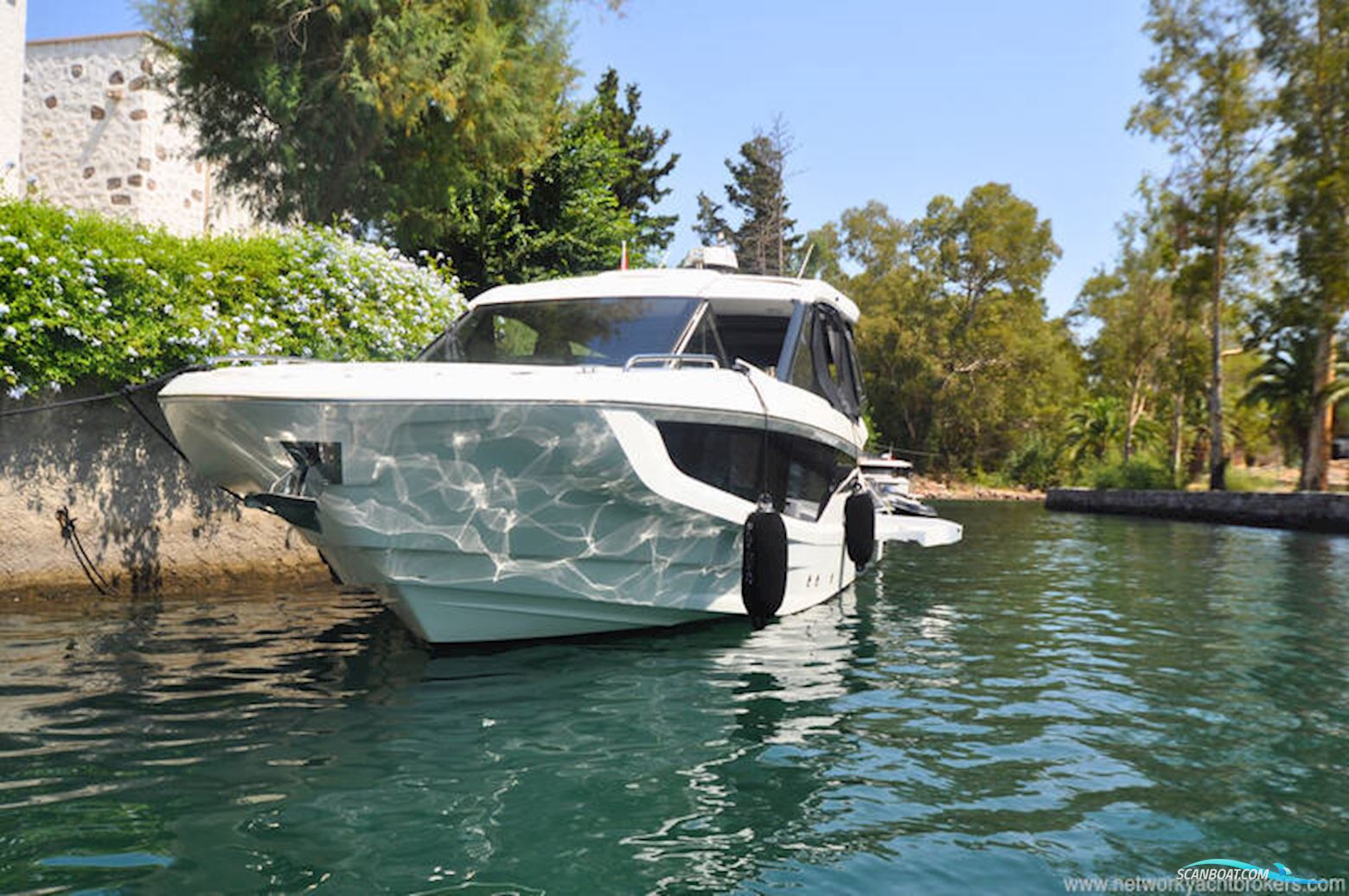 Galeon 325 Gto
