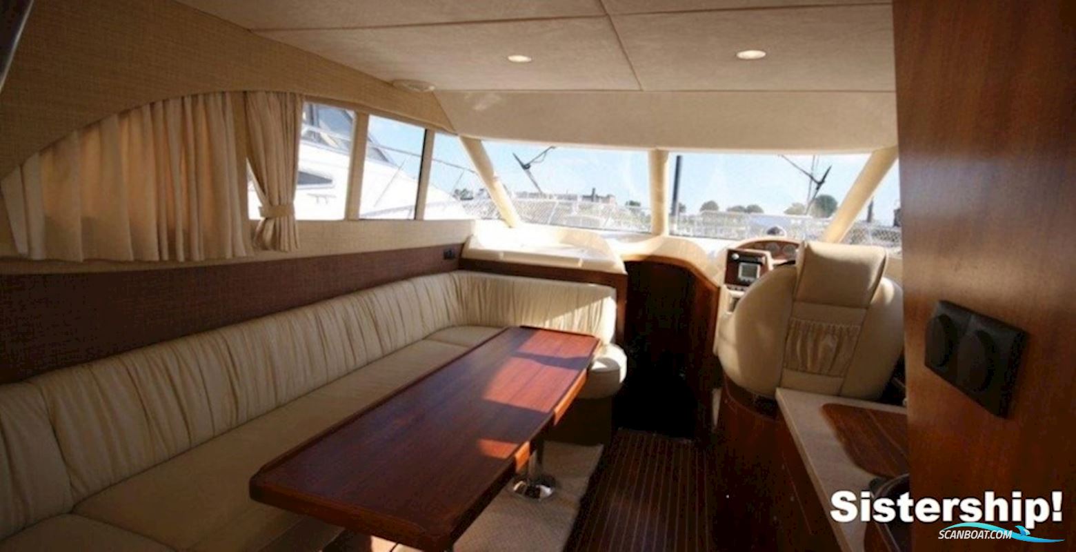 Galeon 330 Fly