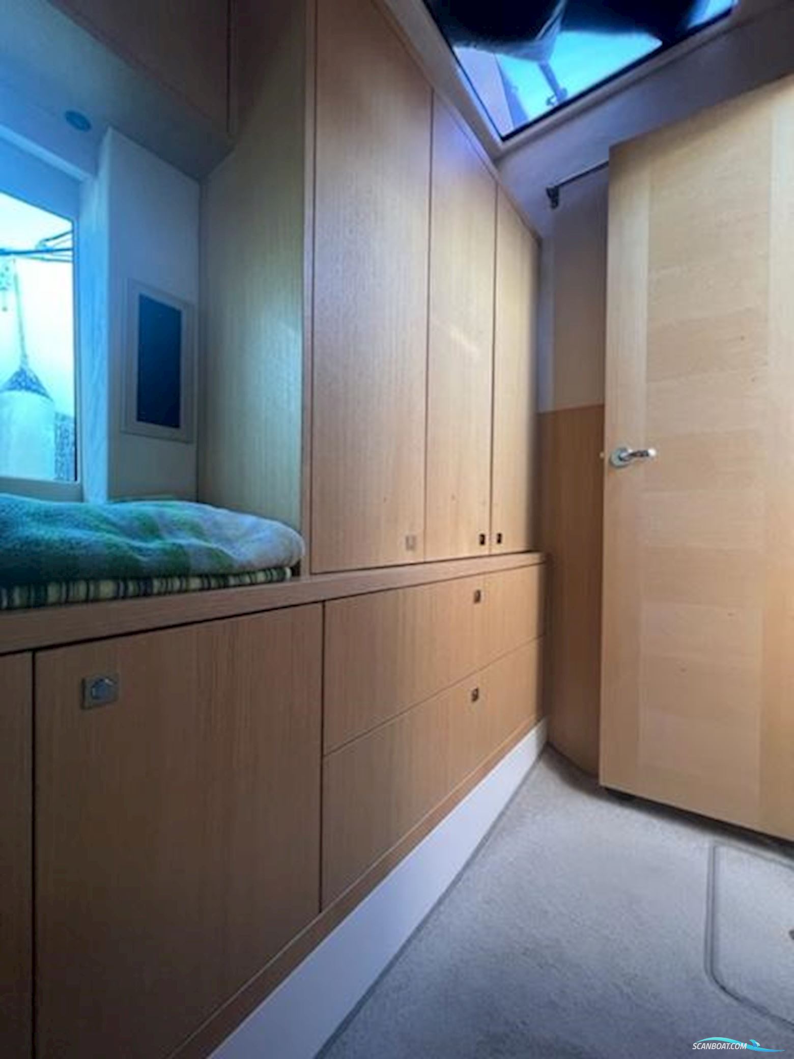 Galeon 360 FLY