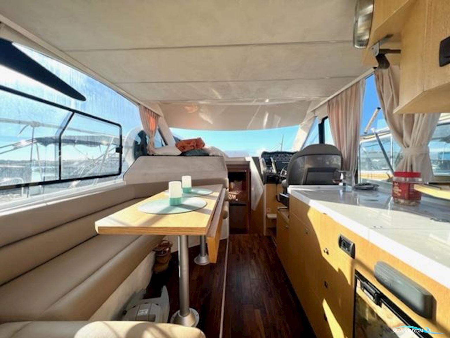 Galeon 360 FLY