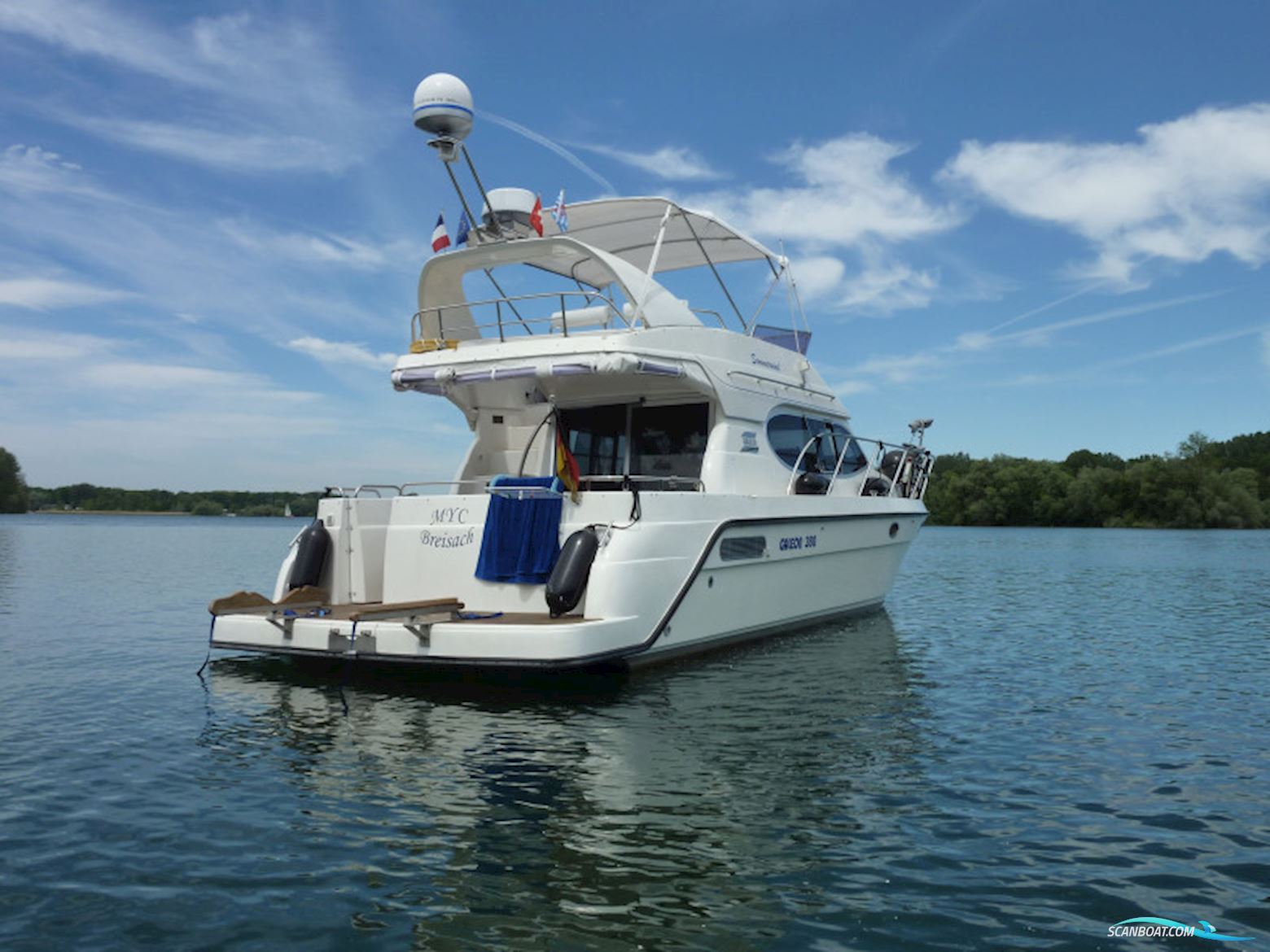 Galeon 380 Fly