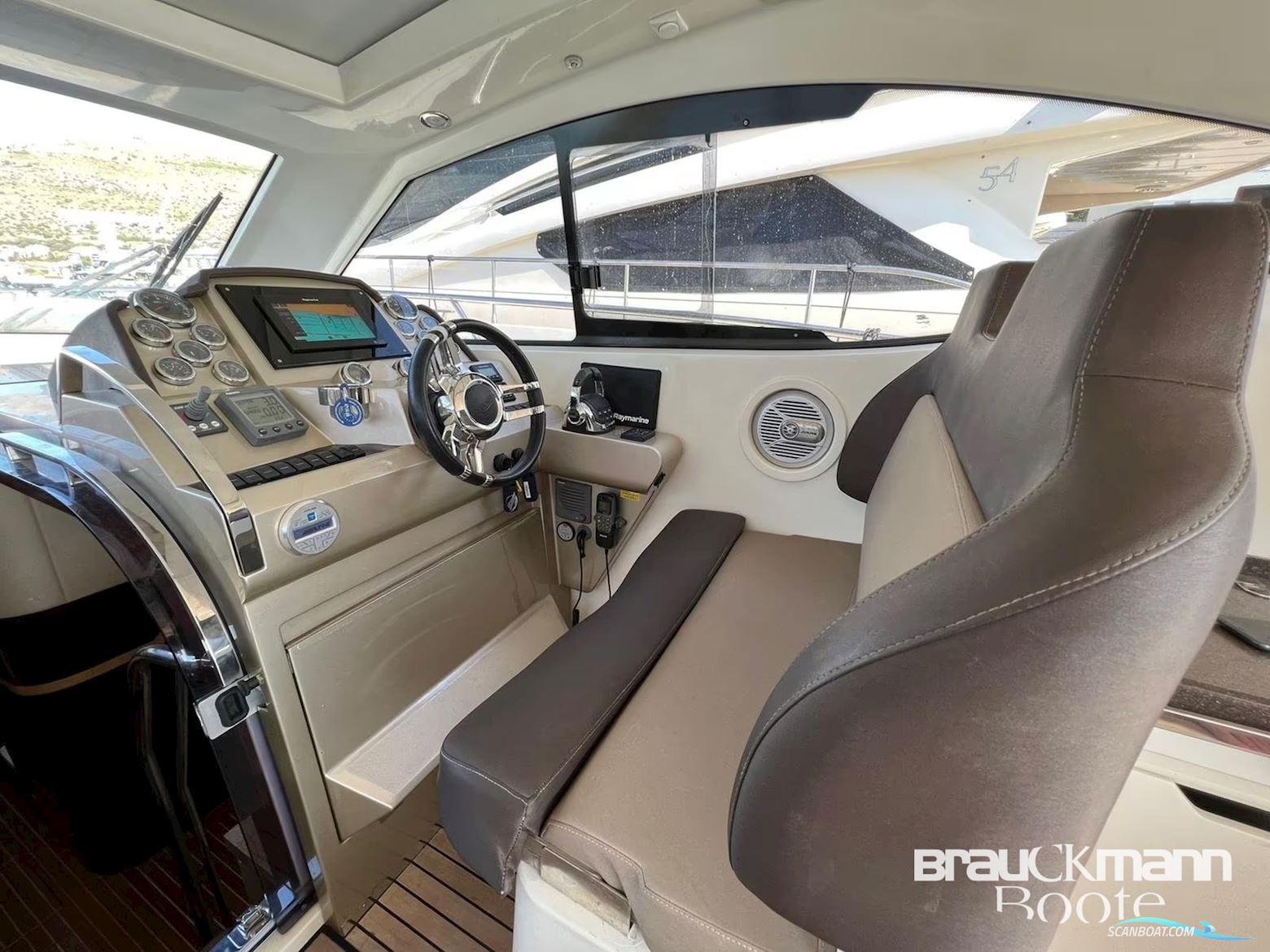 Galeon 385 Hts