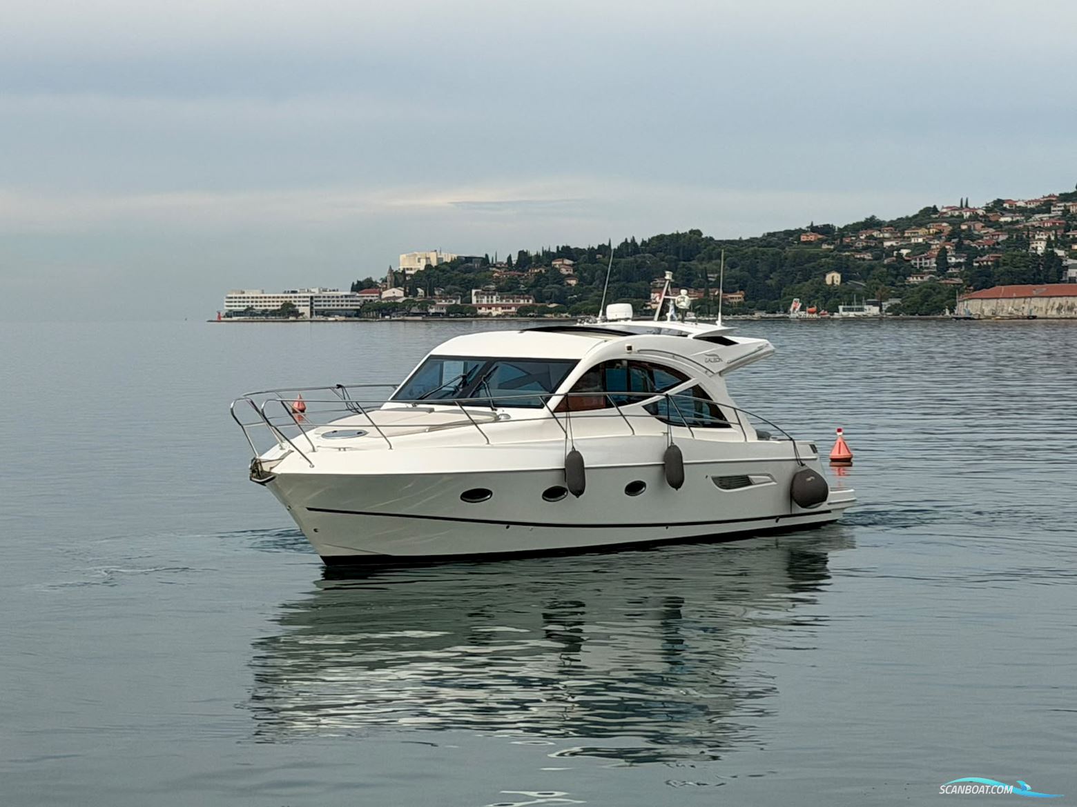 Galeon 390HT Motorbåd 2009, med Volvo Penta  motor, Slovakiet