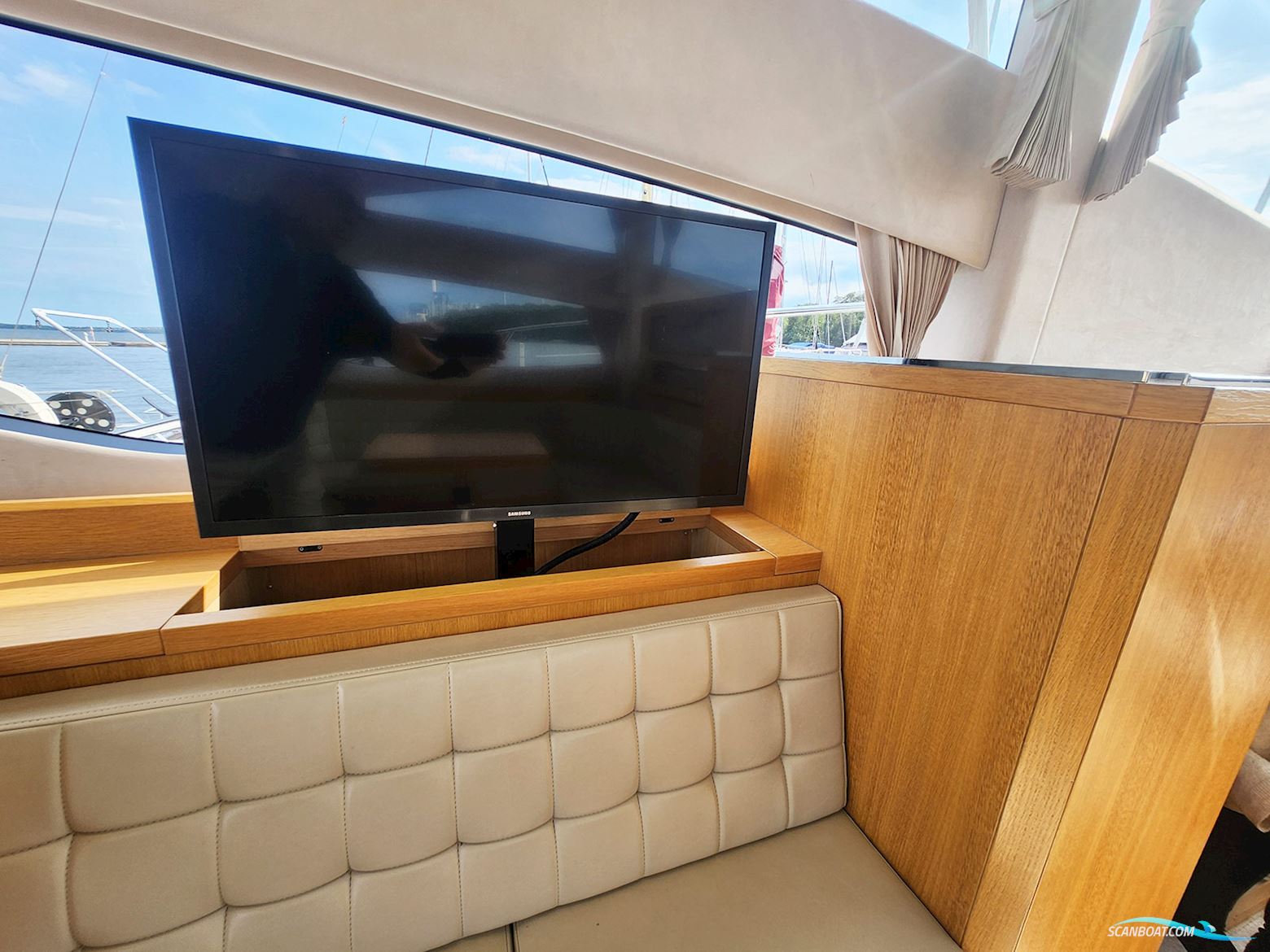 Galeon 430 HTC