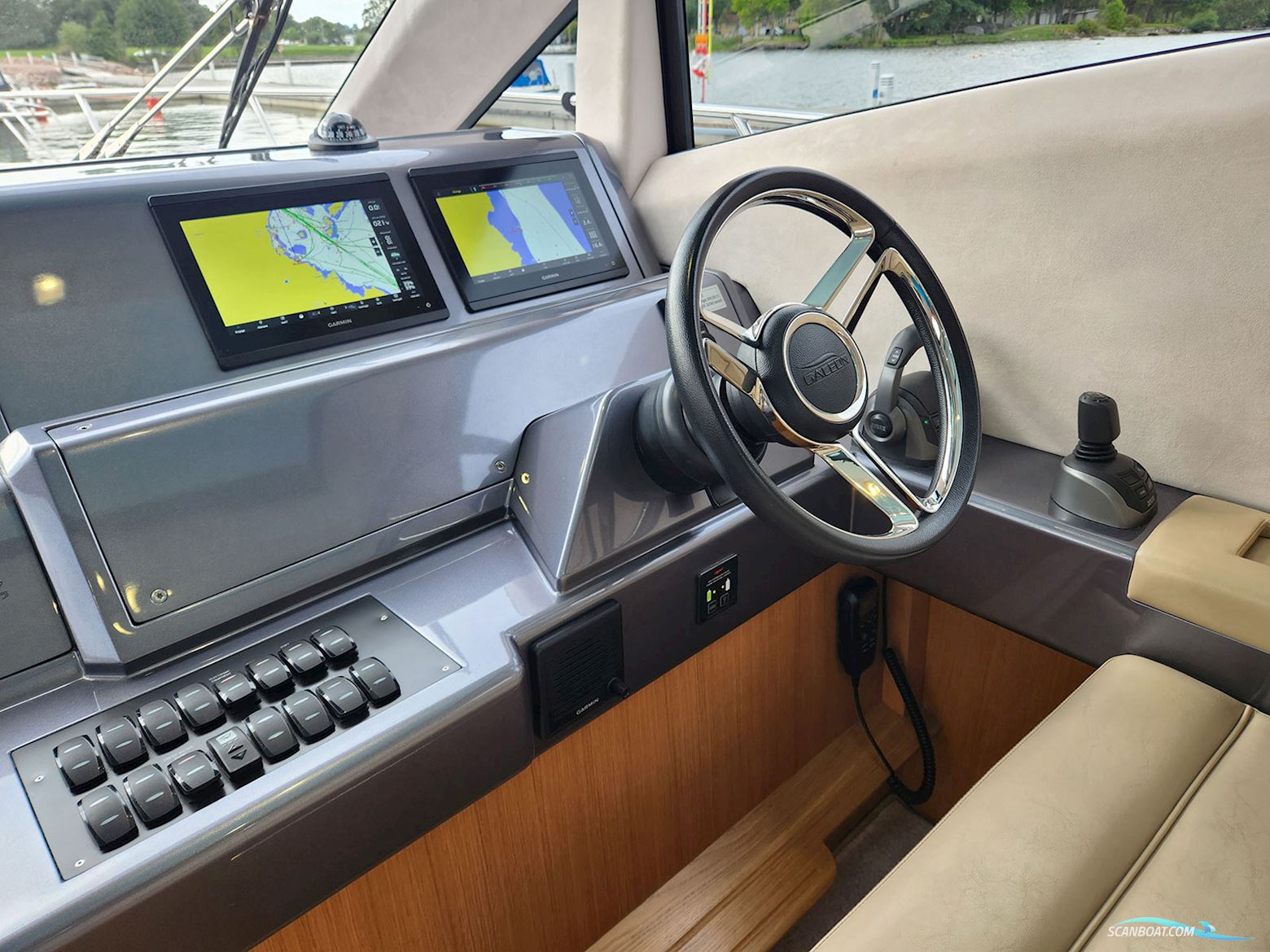 Galeon 430 HTC