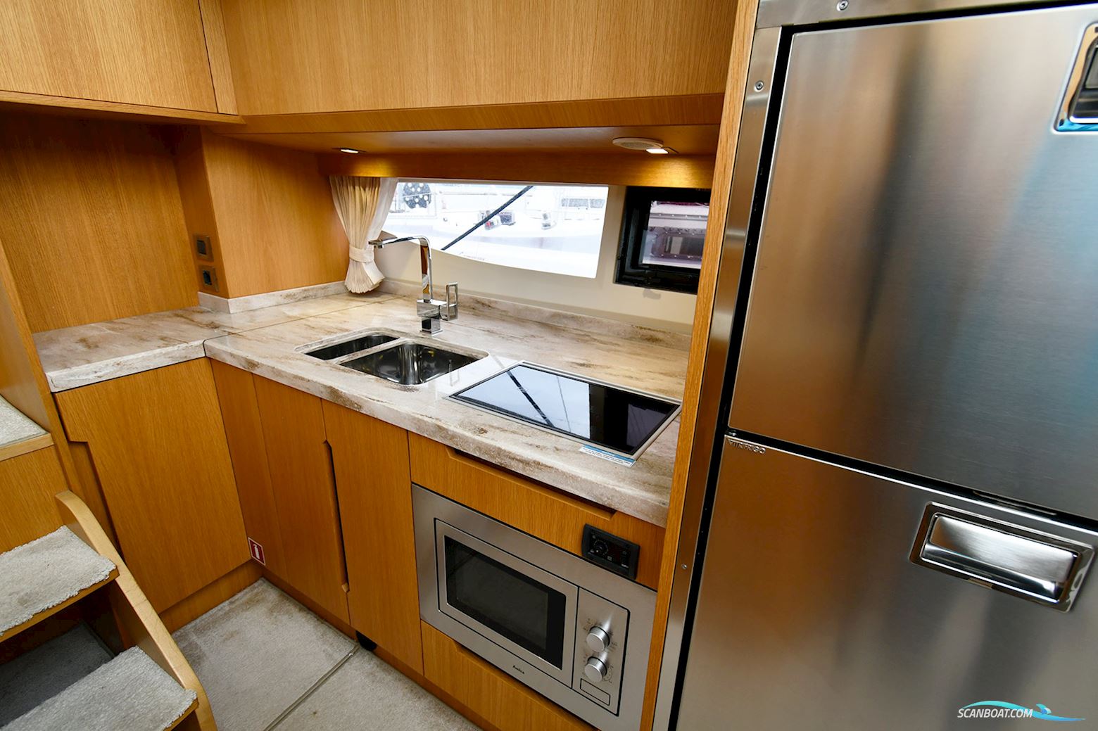 Galeon 430 HTC