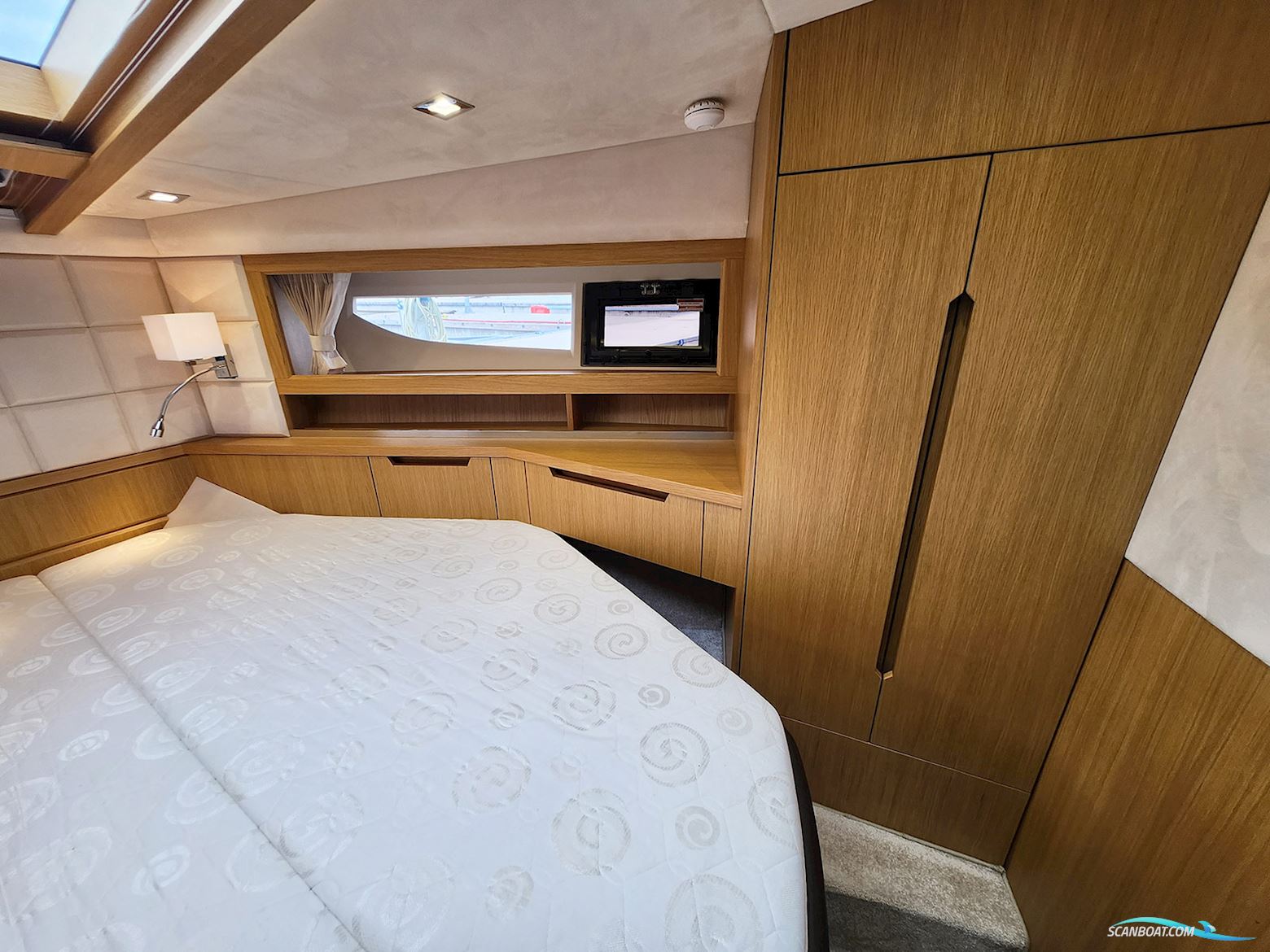 Galeon 430 HTC