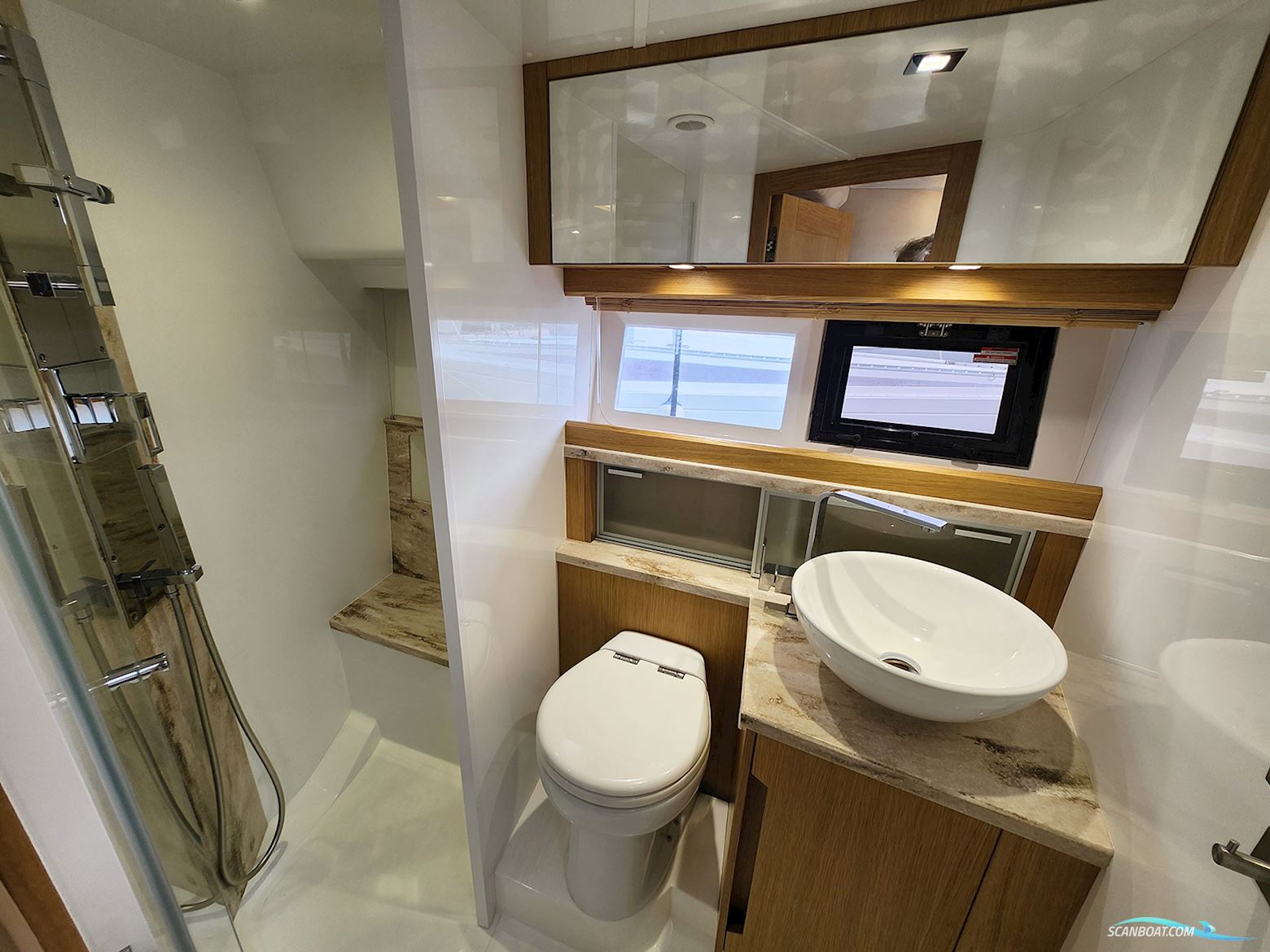 Galeon 430 HTC