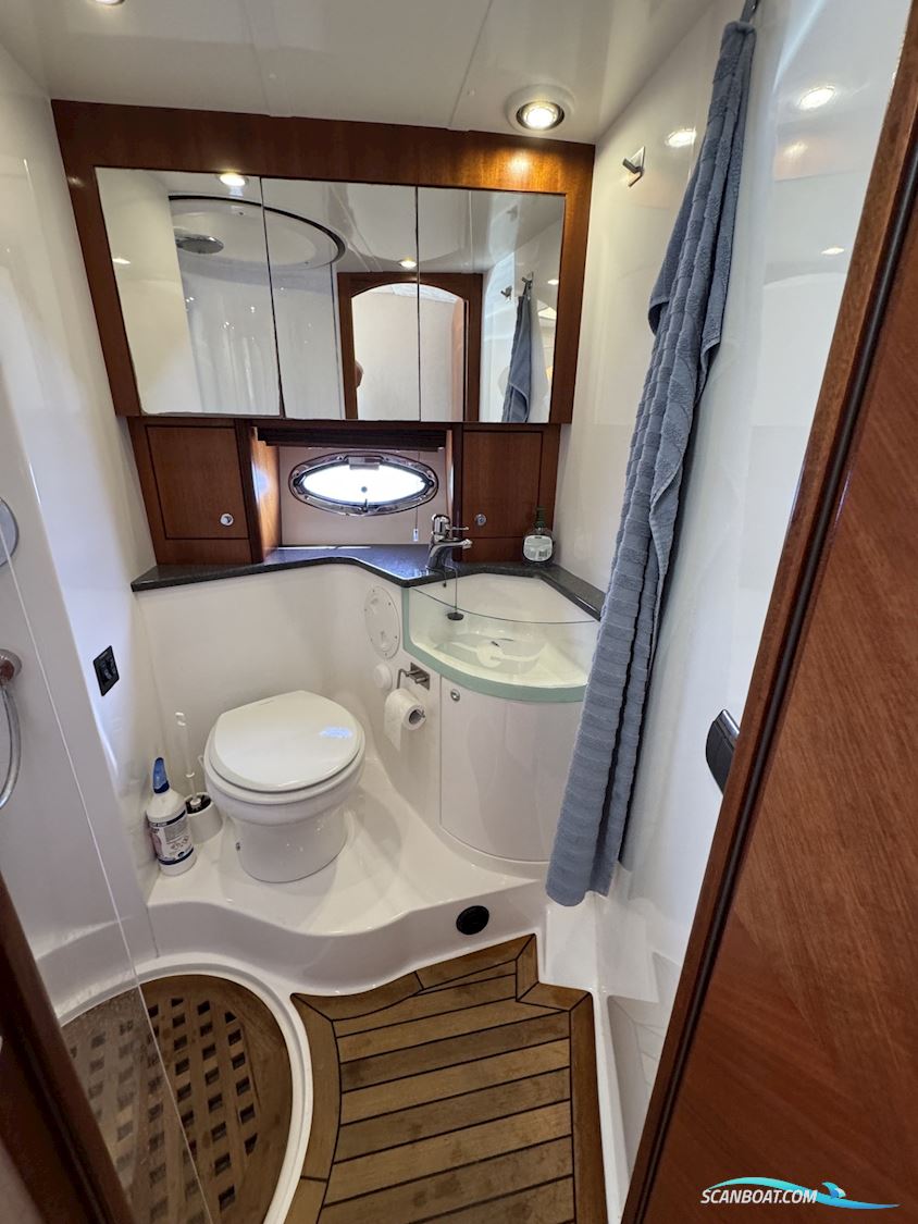 Galeon 440 Fly