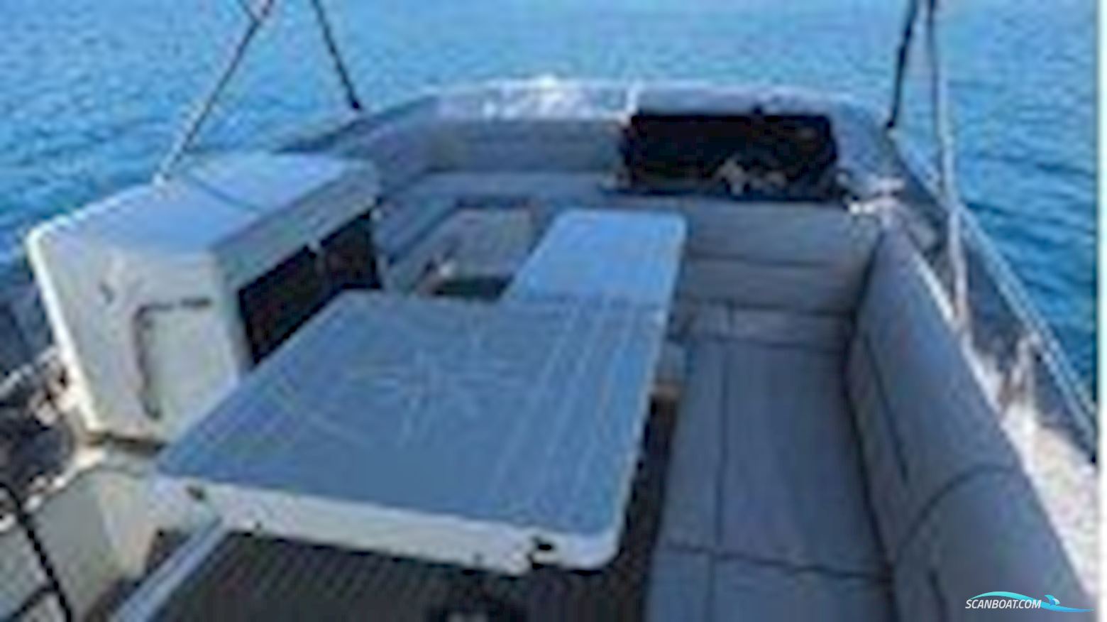 Galeon 440 Fly
