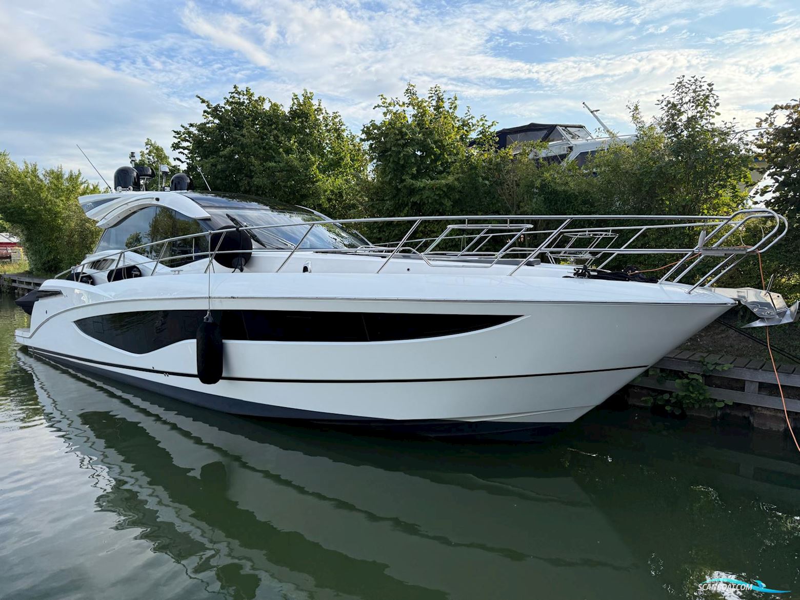 Galeon 445 / 485 HTS Motorbåd 2017, med Volvo Penta D6-400 motor, Tyskland