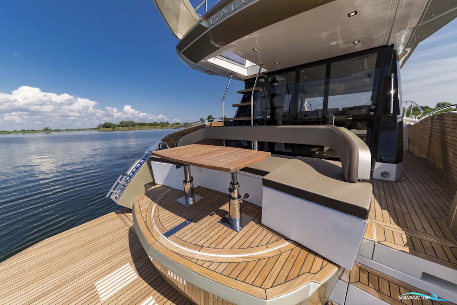 Galeon 500 FLY